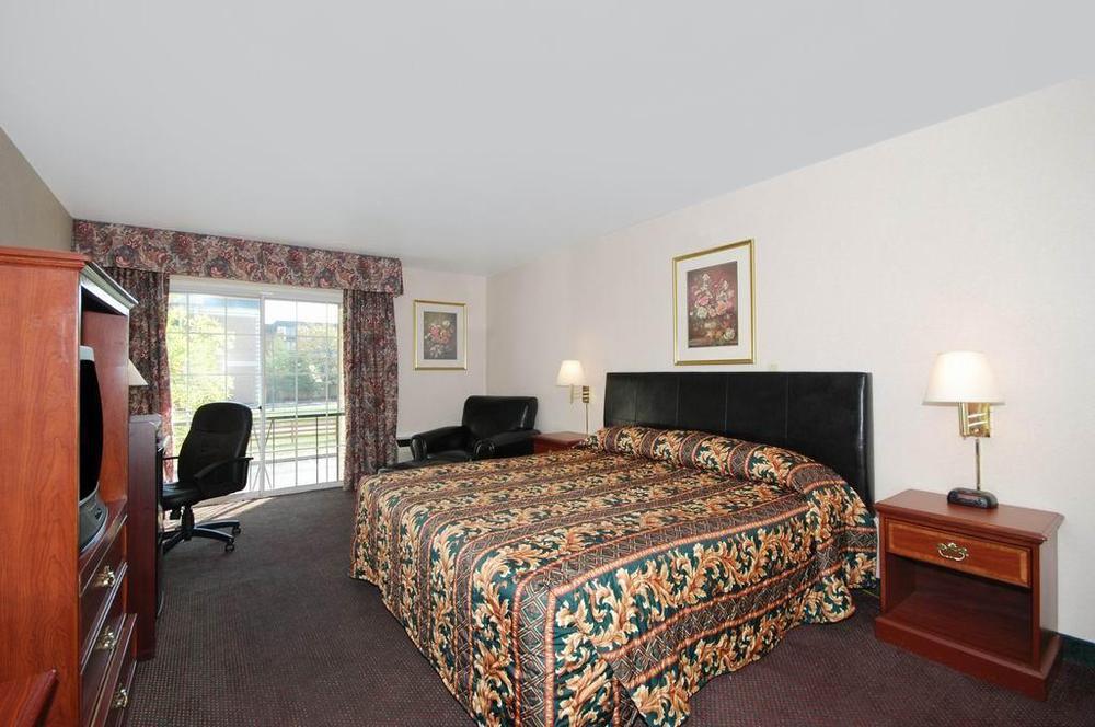 Отель Magnuson Grand Columbus North Номер фото